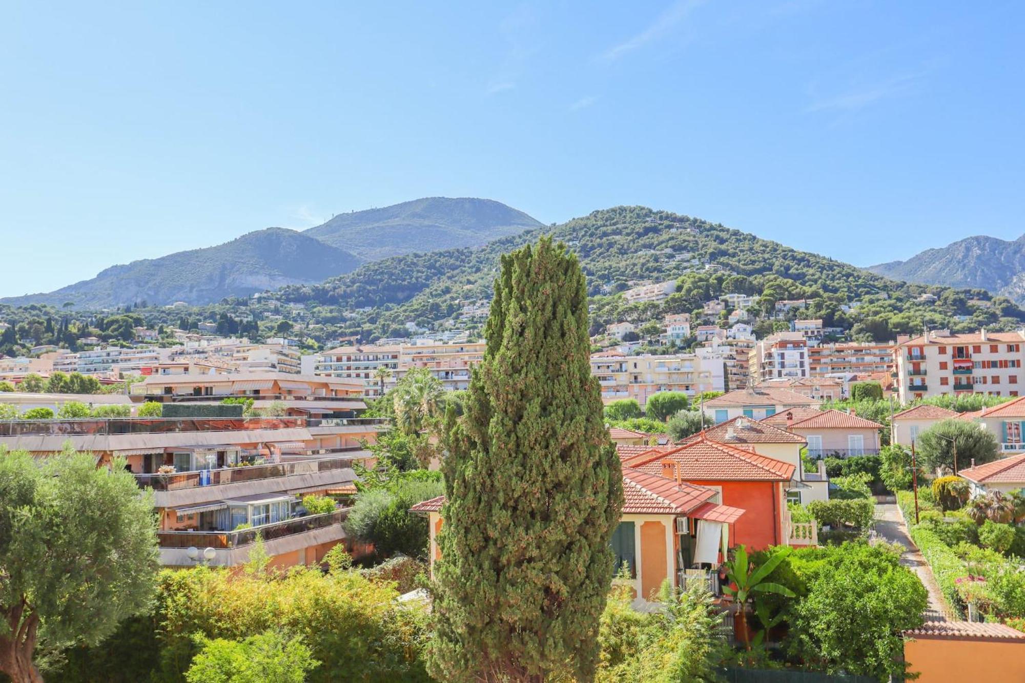 Appartamento « Les Ligures » Calme, Proche Mer Roccabruna Esterno foto
