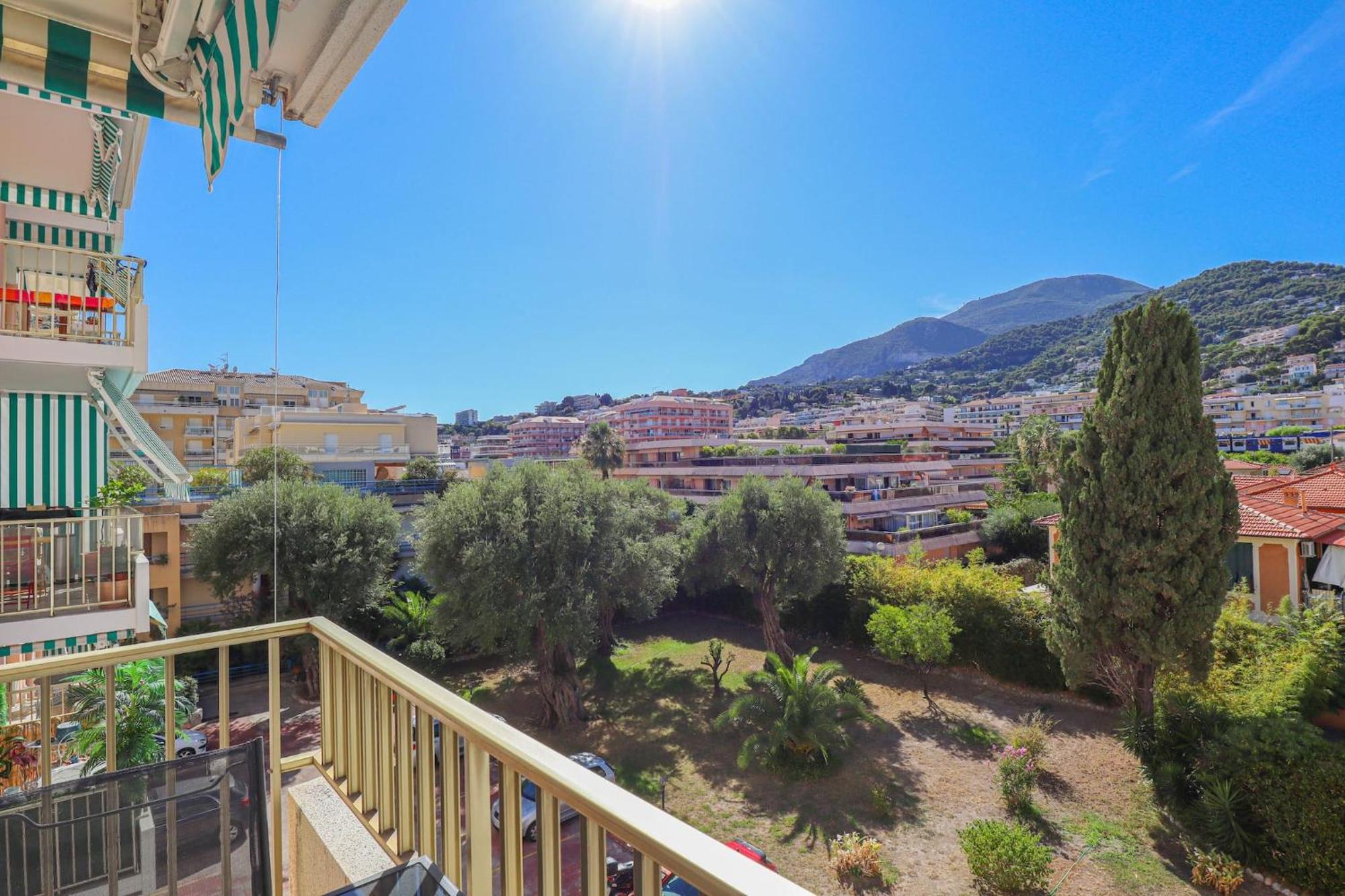 Appartamento « Les Ligures » Calme, Proche Mer Roccabruna Esterno foto