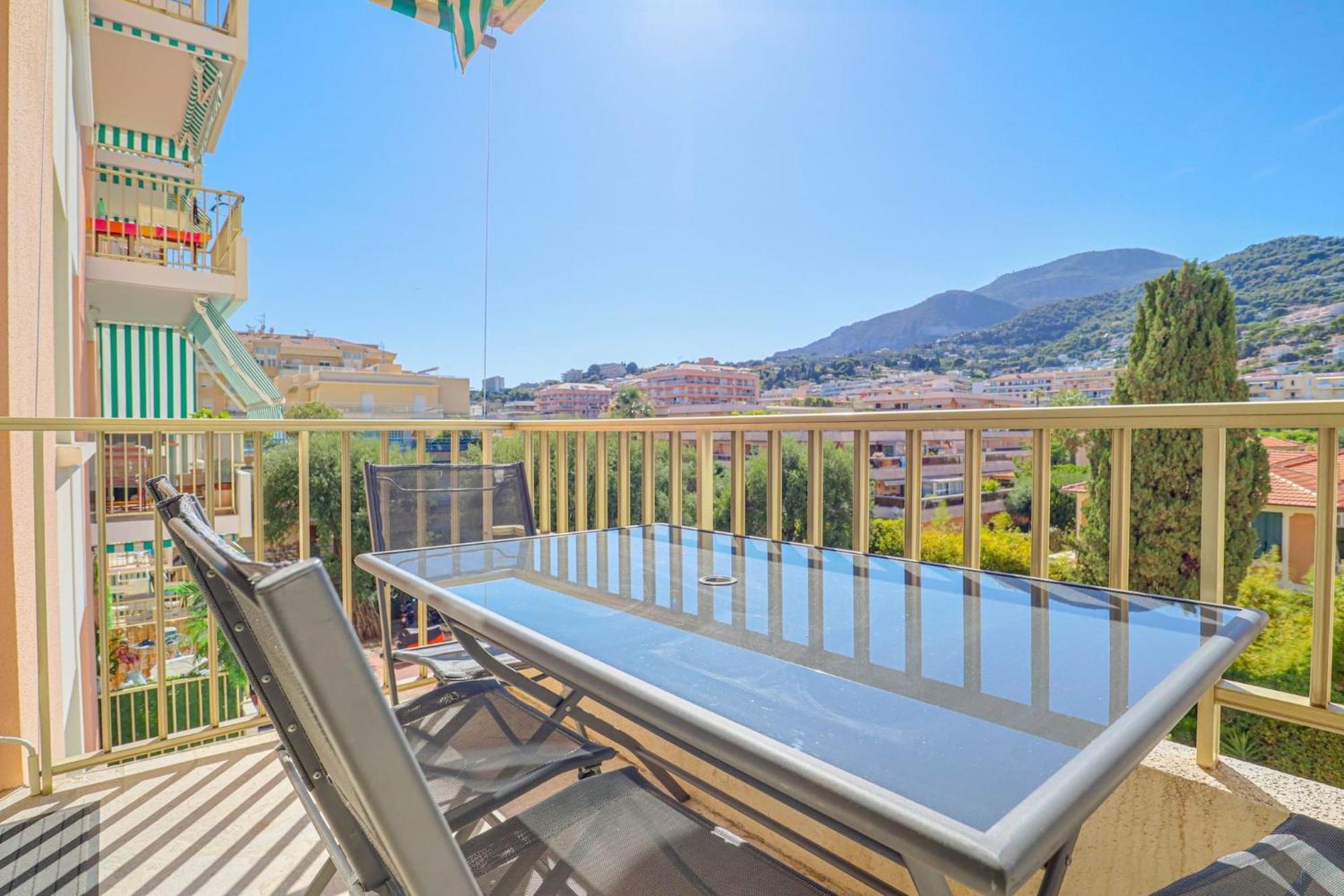 Appartamento « Les Ligures » Calme, Proche Mer Roccabruna Esterno foto